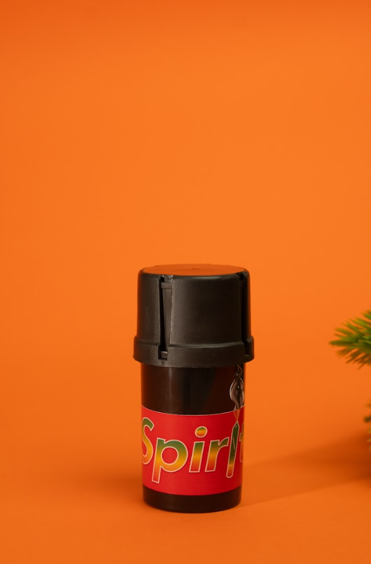 2 in 1 Medtainer Herb Grinder | Storage Compartment